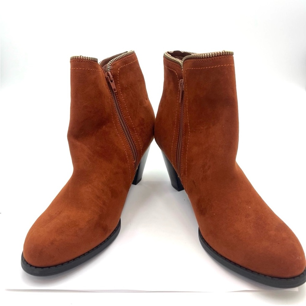 JustFab Rayleene ankle boots size 11